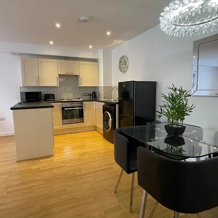 Moda Wigan - Stylish 2 Bed Apartment Central Wigan Exterior photo